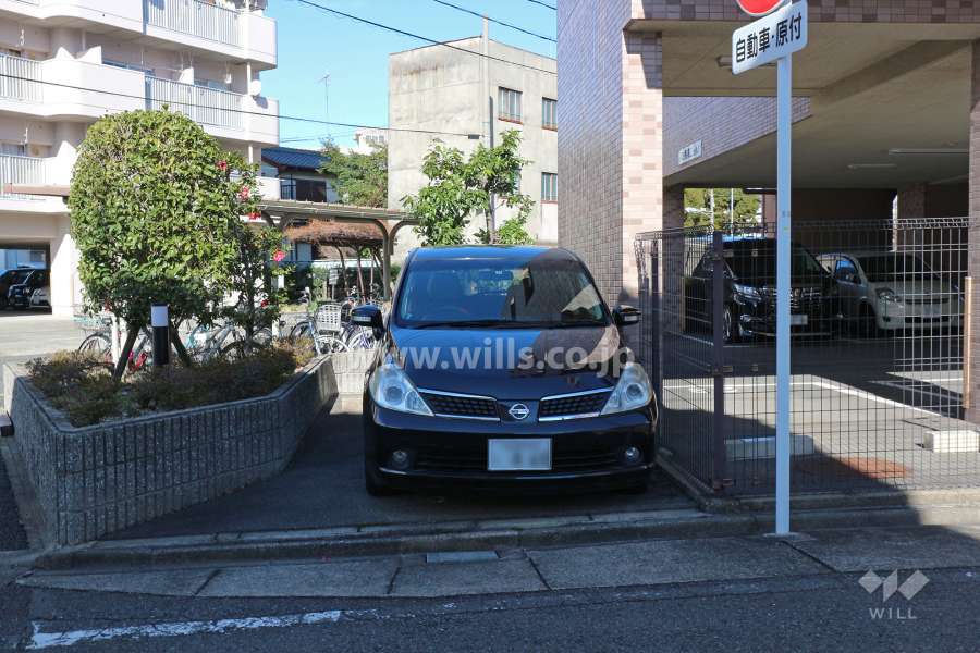 敷地内駐車場（屋外平面式）