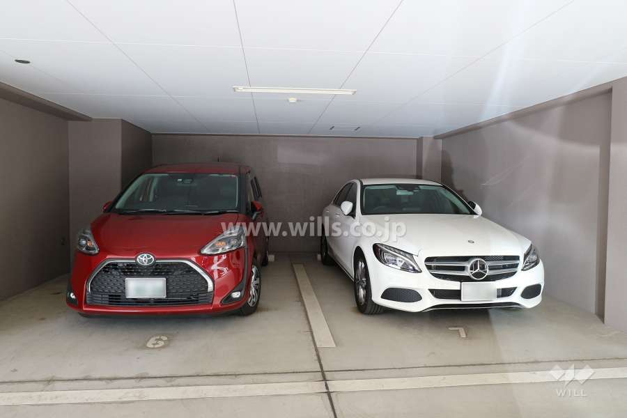 敷地内駐車場（屋内平面式）