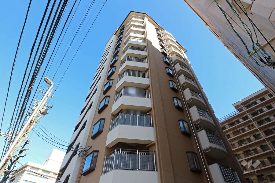 シティコーポ熱田の外観（南西側から）