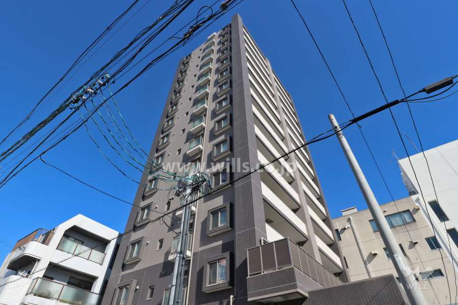 ノイエクラッセ熱田の外観（南西側から）