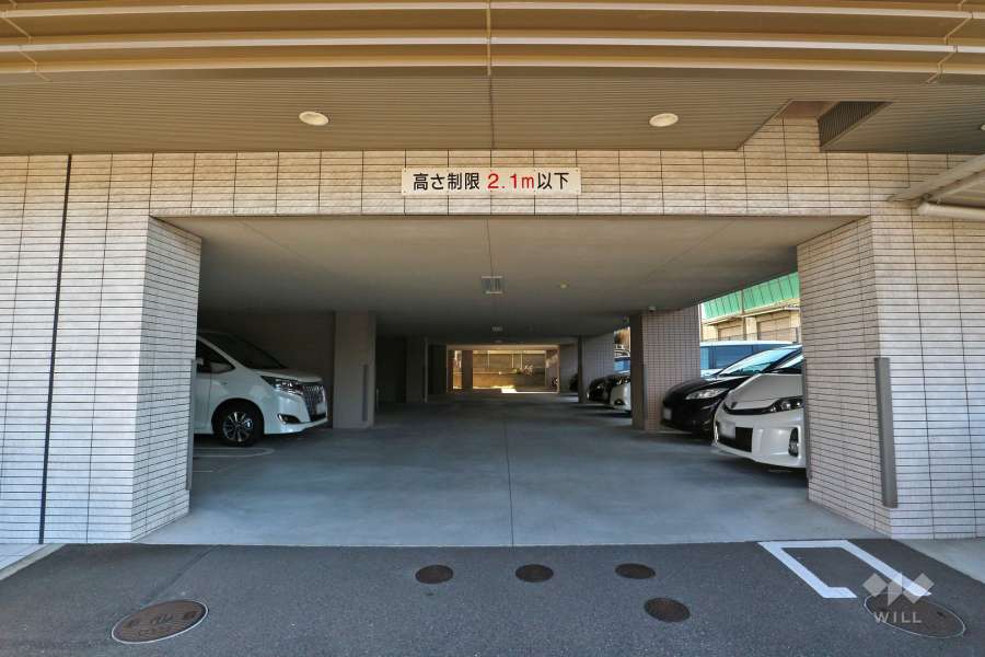駐車場の出入り口
