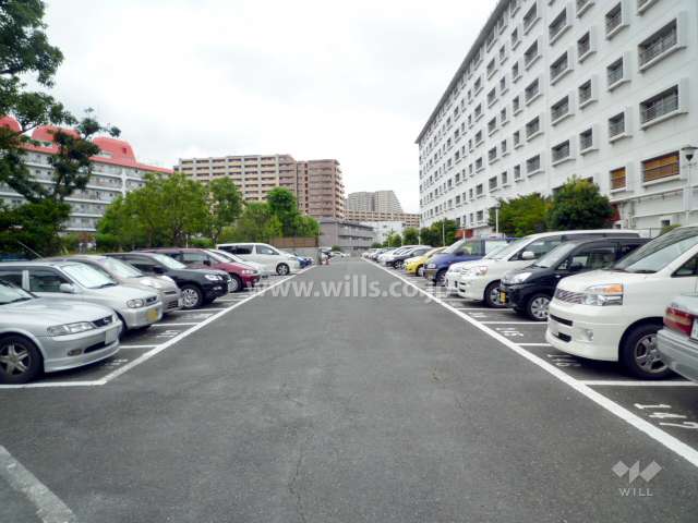 敷地内駐車場（屋外平面式）
