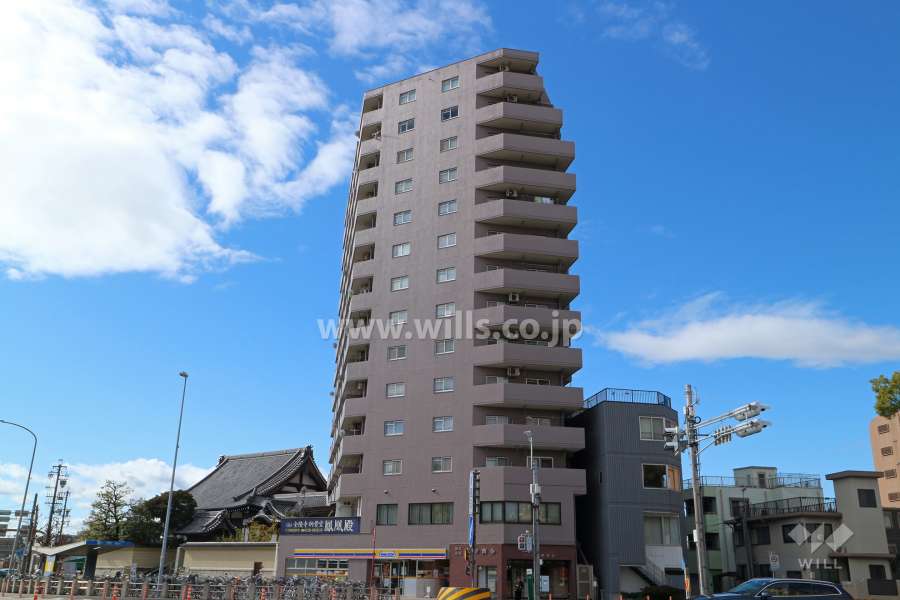 エスポア神宮西の外観（北東側から）