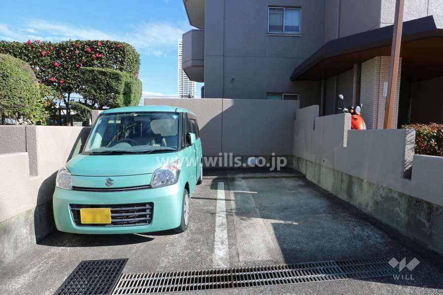 敷地内駐車場（屋外平面式）