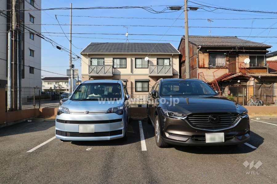 敷地内駐車場（屋外平面式）