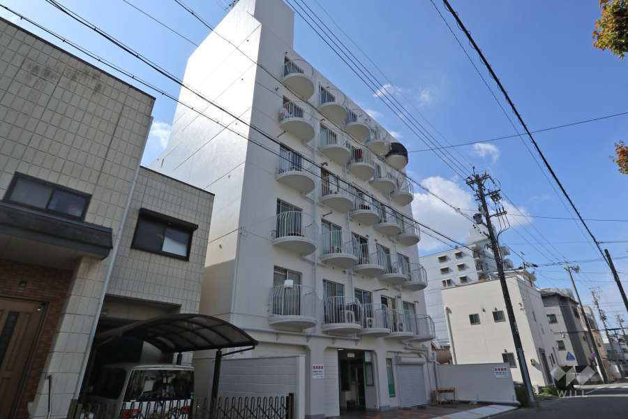 ホワイトシャトー熱田の外観（北東側から）
