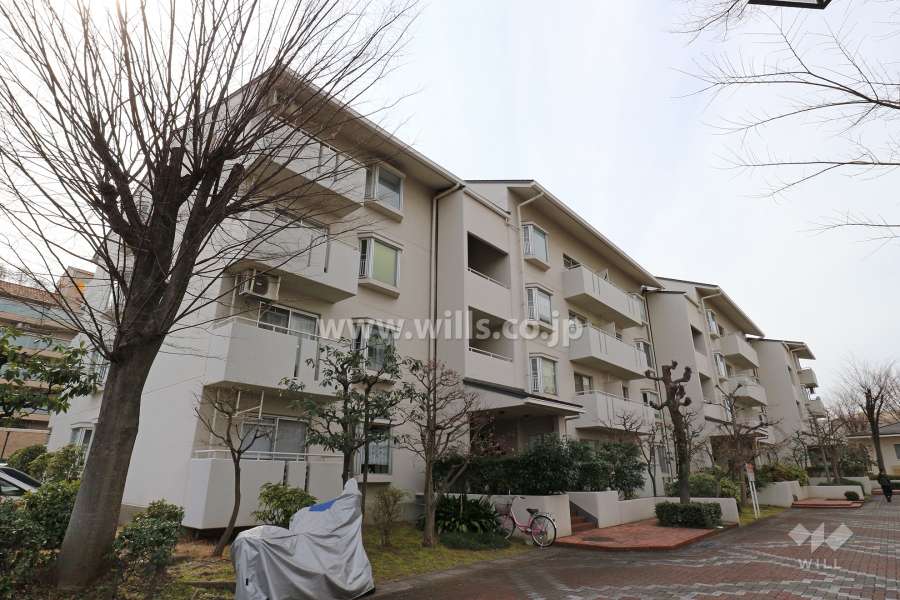 神宮東パークハイツ3号棟の外観（北東側から）