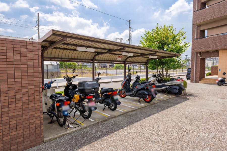 バイク置場