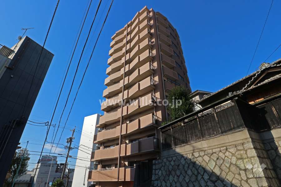 コンセール金山の外観（南東側から）