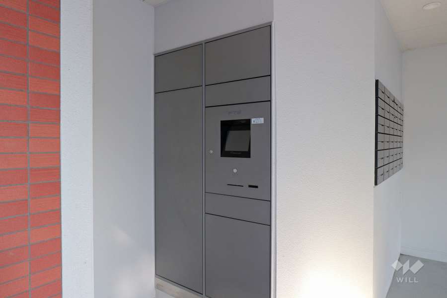 宅配ボックスと共用ポスト