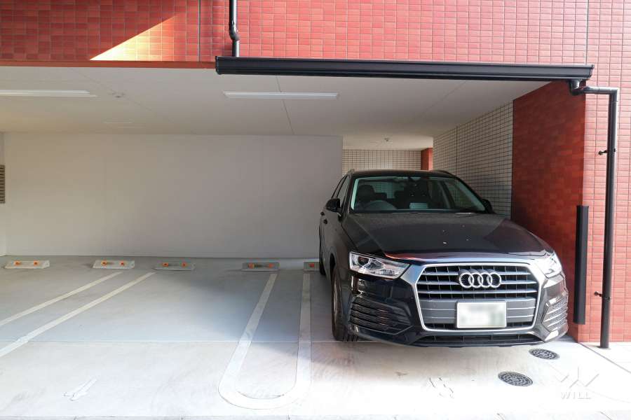 敷地内駐車場（屋内平面式）