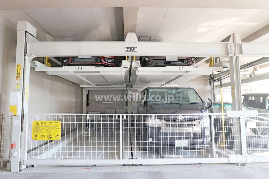 敷地内駐車場（屋内機械式）