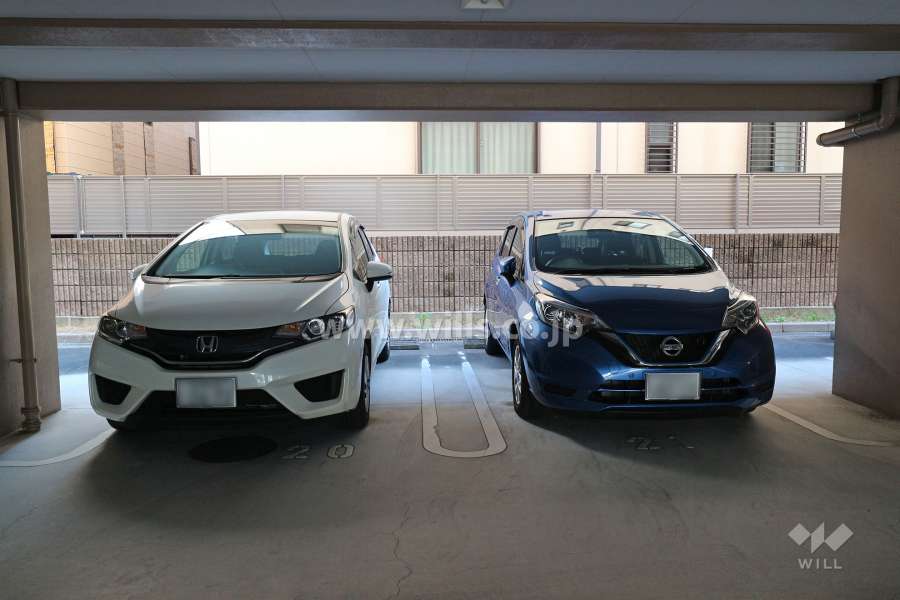 敷地内駐車場（屋内平面式）