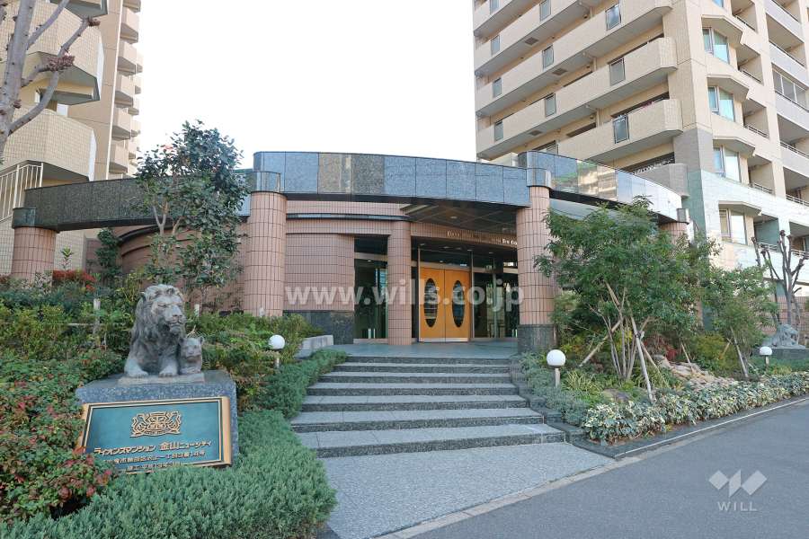 エントランスアプローチ