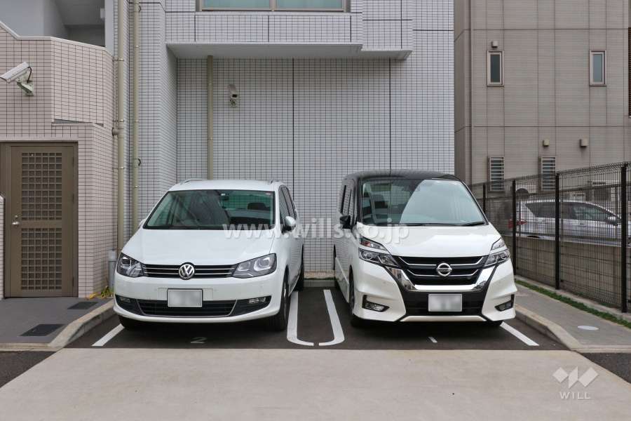 敷地内駐車場（屋外平面式）