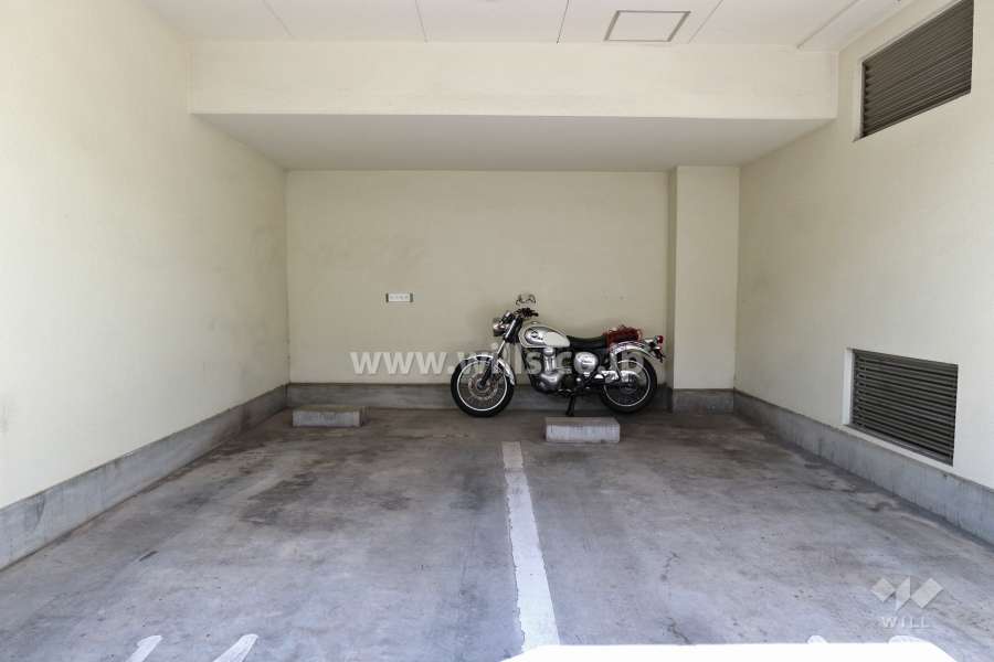 敷地内駐車場（屋内平面式）