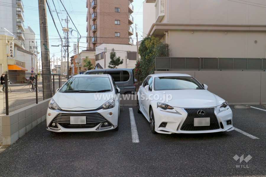 敷地内駐車場（屋外平面式）