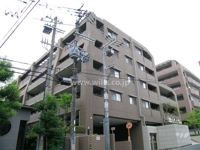 ネオグランデ北千里・藤白台の外観（南東側から）
