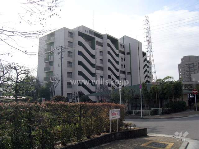 千里王子高層住宅A棟の外観（北東側から）