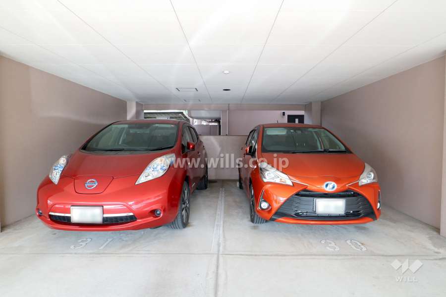 敷地内駐車場（屋内平面式）
