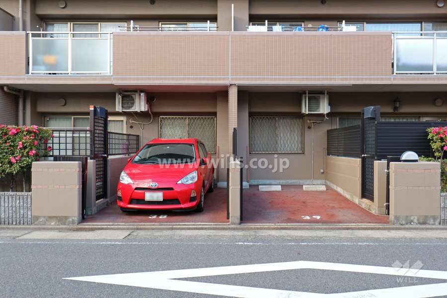 敷地内駐車場（屋外平面式）