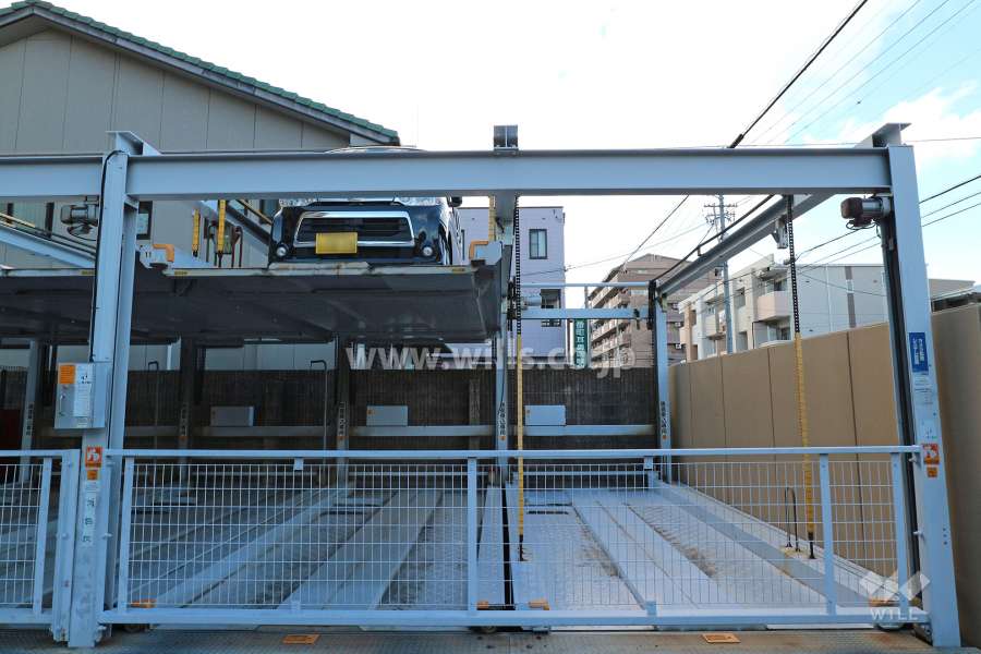 敷地内駐車場（屋外機械式）