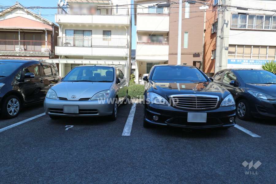 敷地内駐車場（屋外平面式）