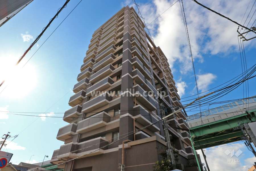 クレステージエール六番の外観（北東側から）