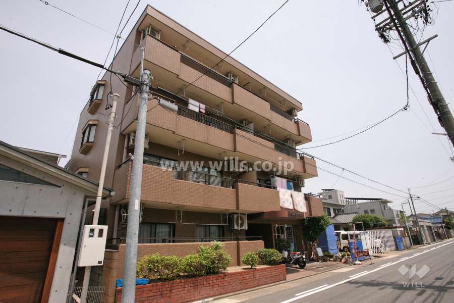 セレニデ名城の外観（南西側から）