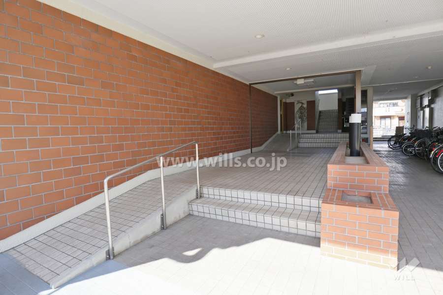 エントランスアプローチ