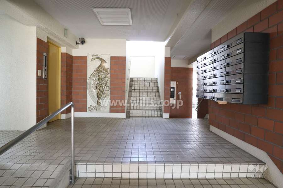 エントランスホール