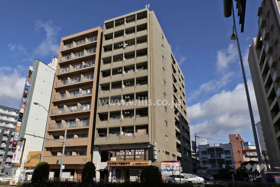 寿ゞやマンション大曽根の外観（南側から）