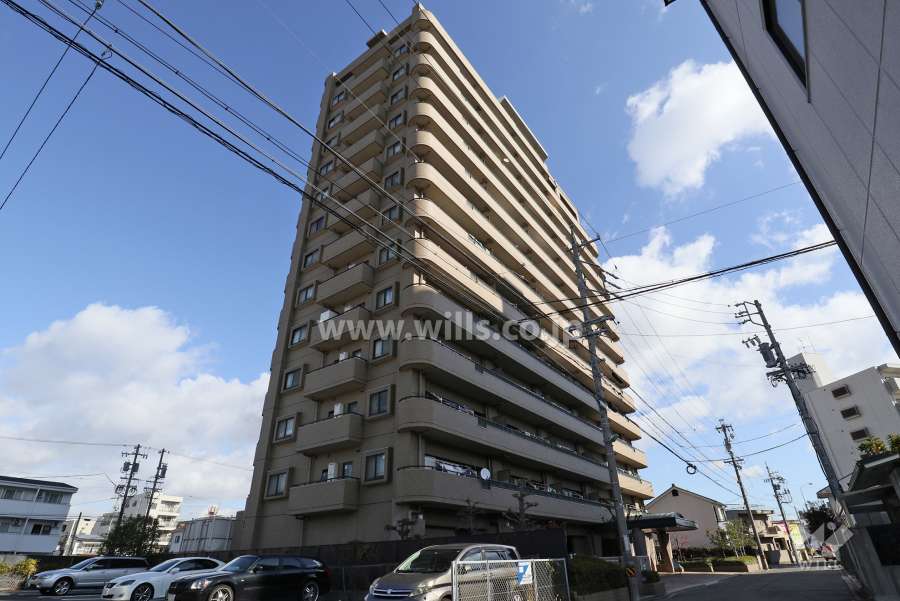 ライオンズシティ大曽根の外観（南西側から）