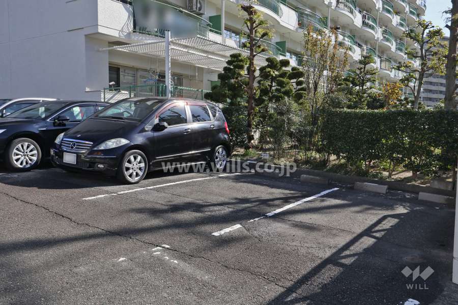 敷地内駐車場（屋外平面式）
