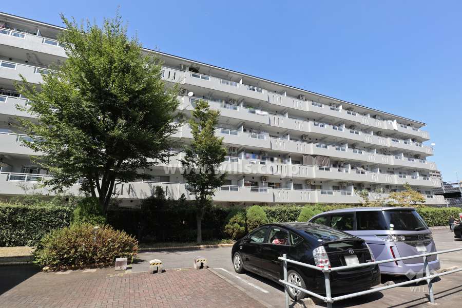 アーバンラフレ志賀13号棟の外観（南西側から）