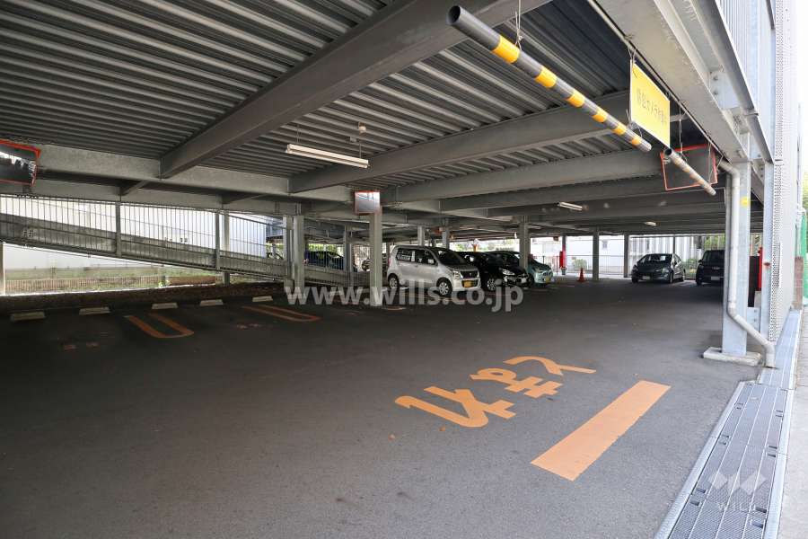 敷地内駐車場（屋内平面式）