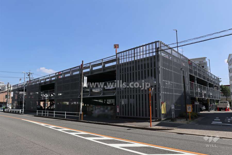 敷地内駐車場（立体式）