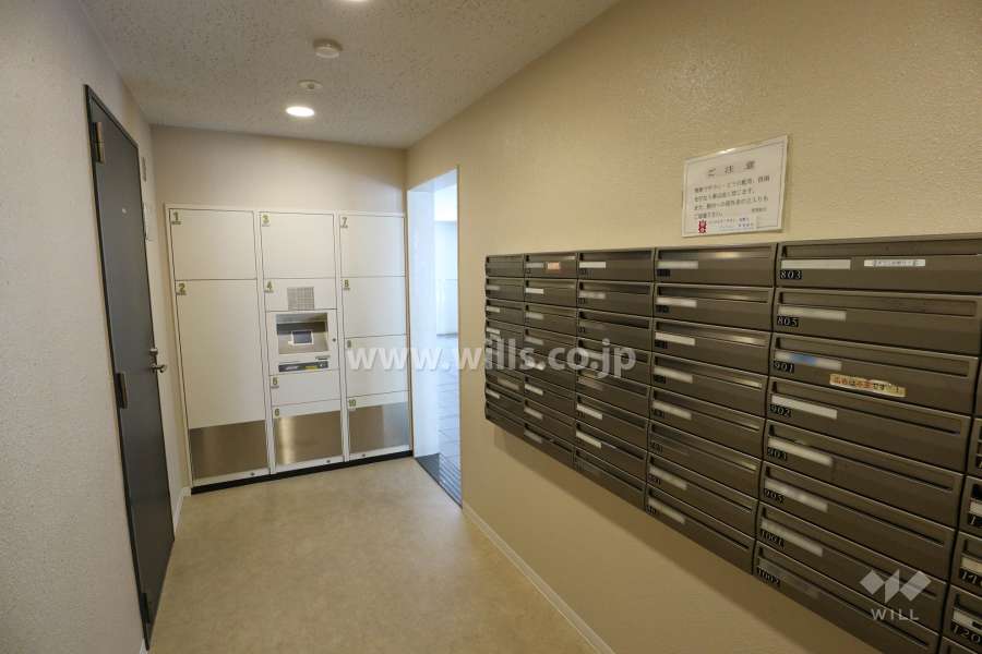 宅配ボックスと共用ポスト