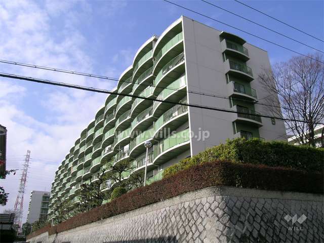 千里王子高層住宅B棟の外観（南東側から）