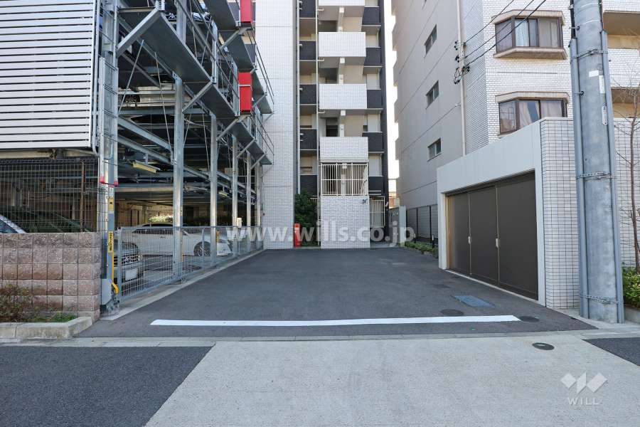 駐車場出入り口・敷地内駐車場（屋外機械式）