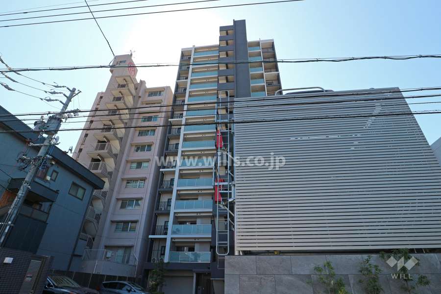 パークナード平安通の外観（北西側から）