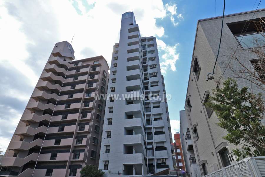 サンパーク平安通の外観（北西側から）