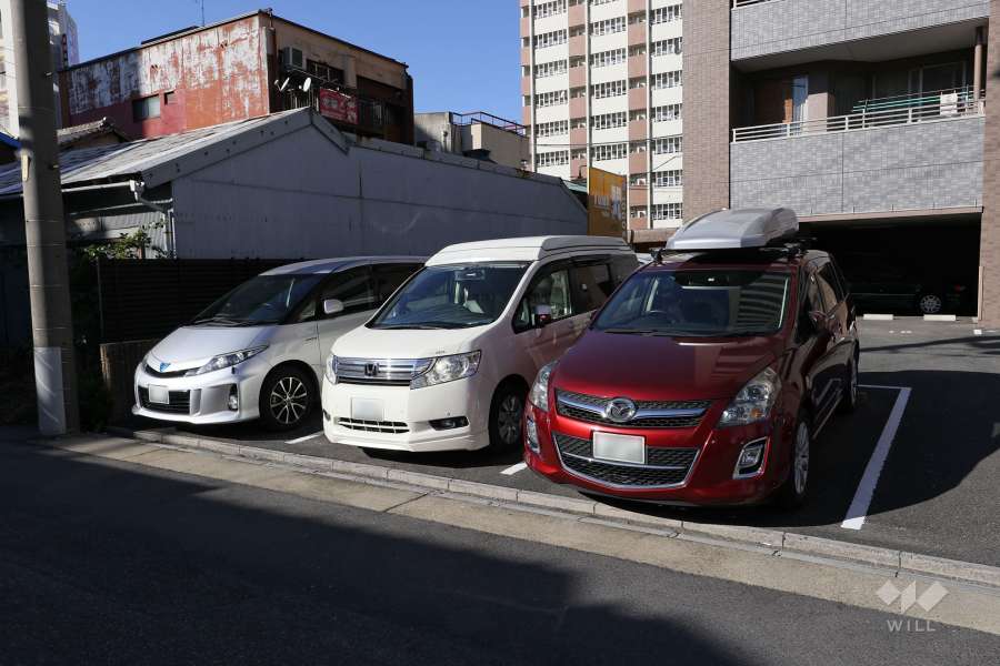 敷地内駐車場（屋外平面式）