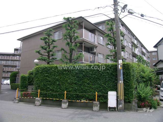 千里山田グリーンハイツ3号棟の外観（北西側から）