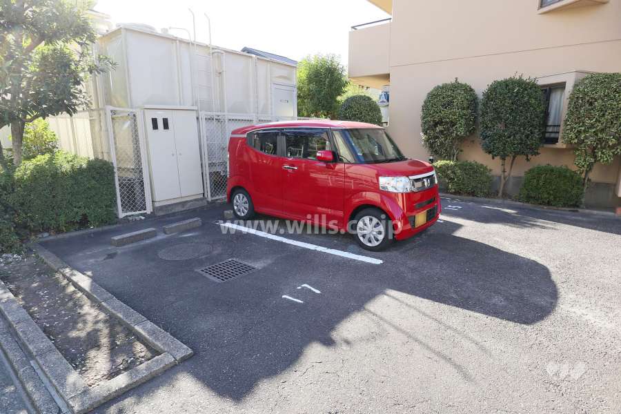敷地内駐車場（屋外平面式）