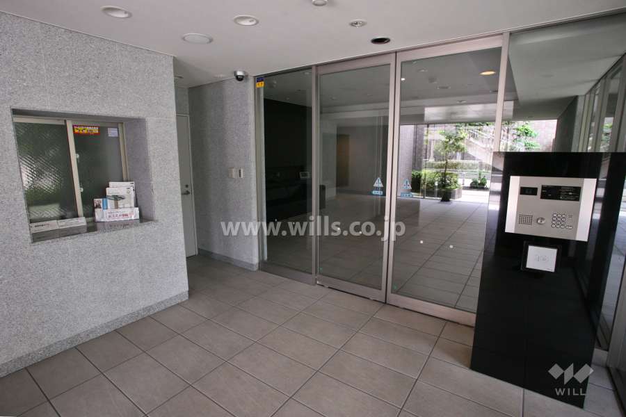 エントランスホール