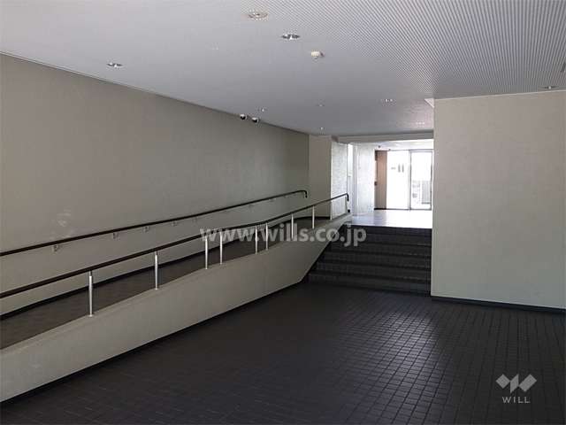 エントランスホール