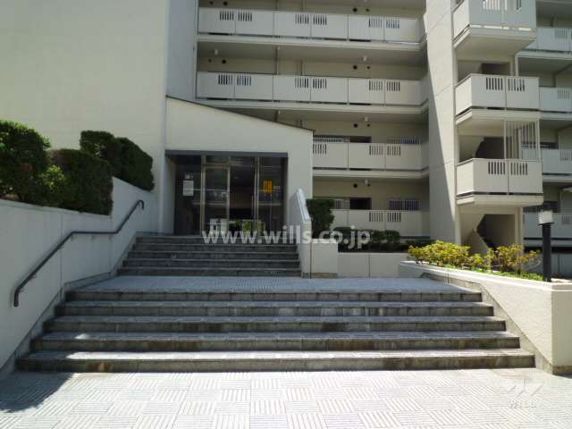 エントランス裏口