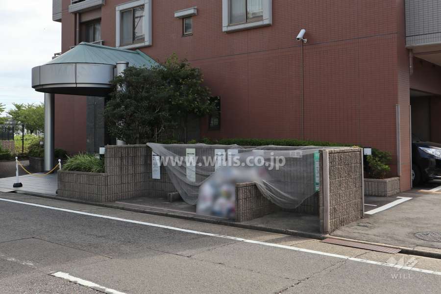 ゴミ置き場