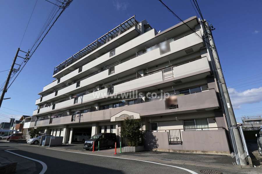 宝マンション西味鋺第3の外観（南東側から）